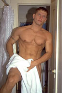 Sexy Male Bodybuilder Pictures Gallery - Men with Towels