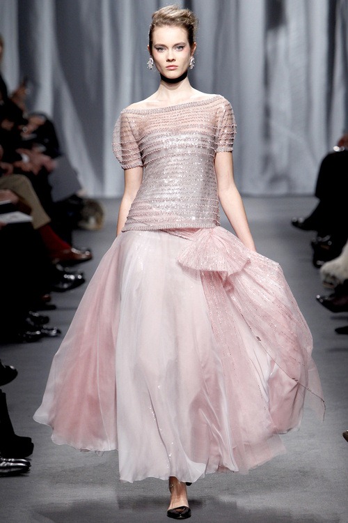 [Chanel Haute Couture SS 2011 22[3].jpg]