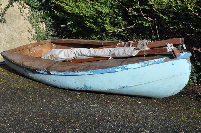 [Clinker dinghy donated by Carolyn from Gurnard, Cowes Feb 11[7].jpg]