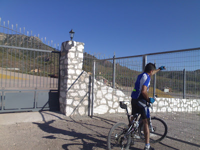 2009-11-07-10h22m41-Camino-Cortado