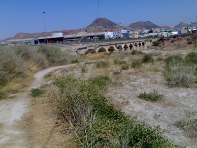 2009-08-28-12h22m41-Puente