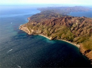 [SantaCruzIsland300x2223.jpg]