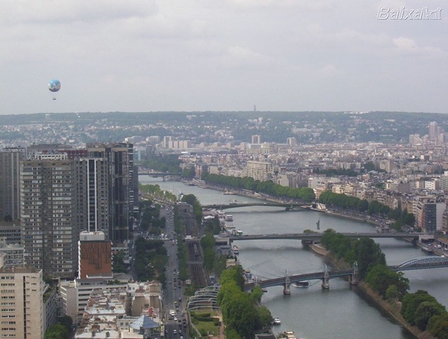 [rio-sena-vista2[3].jpg]