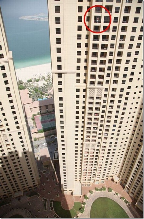 crazy_window_washer_01