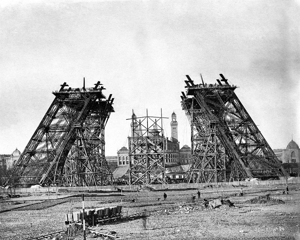 [Eiffelturm_1887[5].jpg]