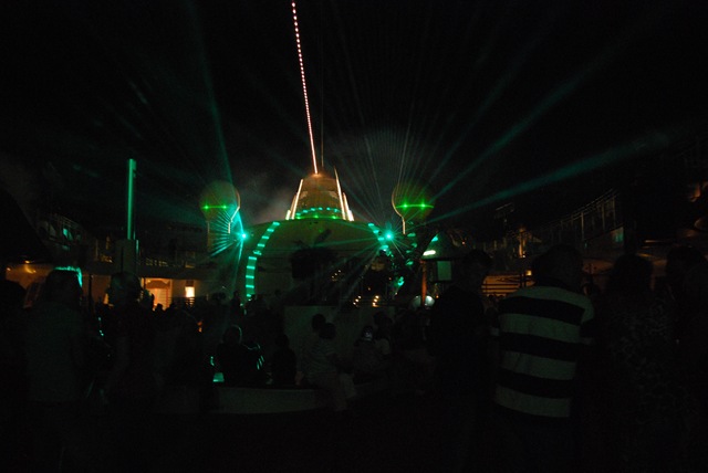 [Lasershow_18.jpg]