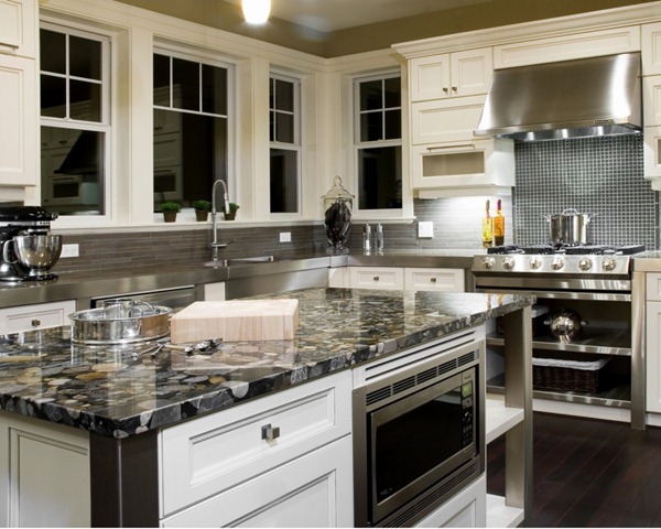 [Kitchen[5].jpg]