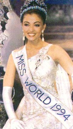 [Aishwarya-Rai-as-Miss-World-in-19941[2].jpg]