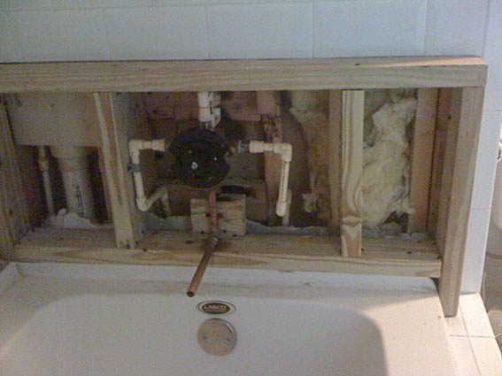 [bathroom-under-construction[5].jpg]