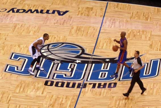 [magic-vs-knicks-2[5].jpg]