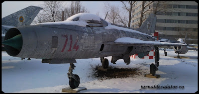 Avion militar top gun.jpg