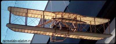 macheta avion macheta avion.jpg