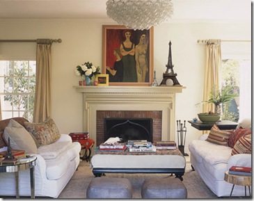 a-living-room-with-a-bit-of-paris-xlg-50070544
