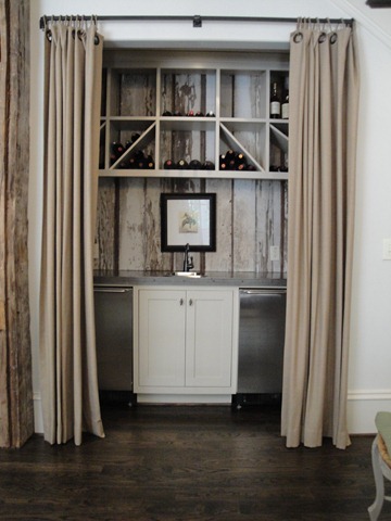 [The bar area[3].jpg]