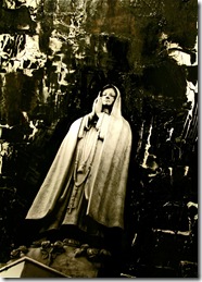 low res gothicamaria