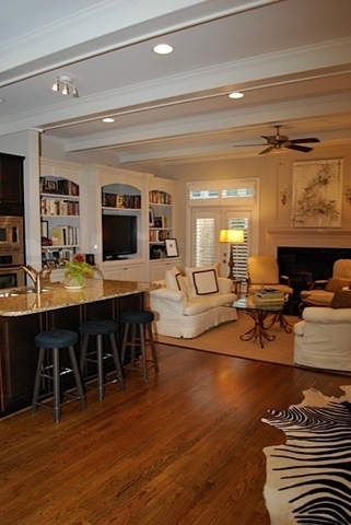[Living Room & Kitchen 2[3].jpg]