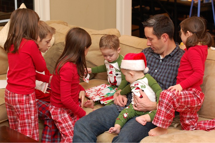 [christmas story opening copy[2].jpg]
