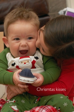 1 christmas kisses