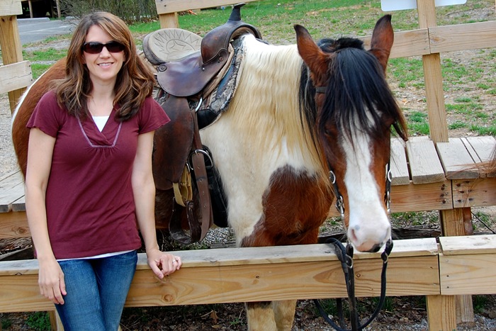 [Lisa's horse copy[2].jpg]