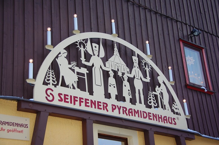 [candles24.jpg]