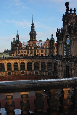 1 Dresdenbalcony2