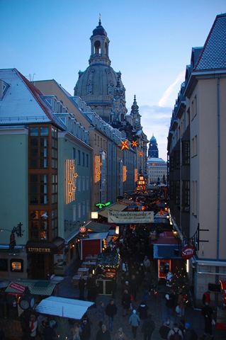 [Dresdenmarket3[1].jpg]