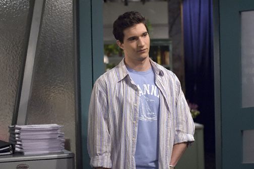 http://lh4.ggpht.com/_1Ls89CaYLDo/R4Nh8LVIKeI/AAAAAAAADUg/y3N1_Js8mWw/noah-061207a.jpg