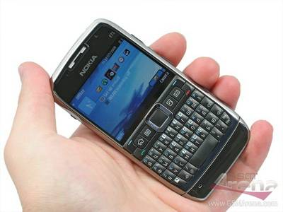 Nokia E71