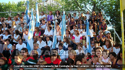 Miles de personas colmaron las gradas y todos los huecos posibles