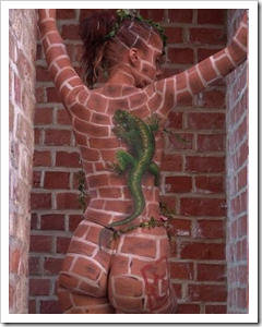 wall_sexy_body_painting_girl