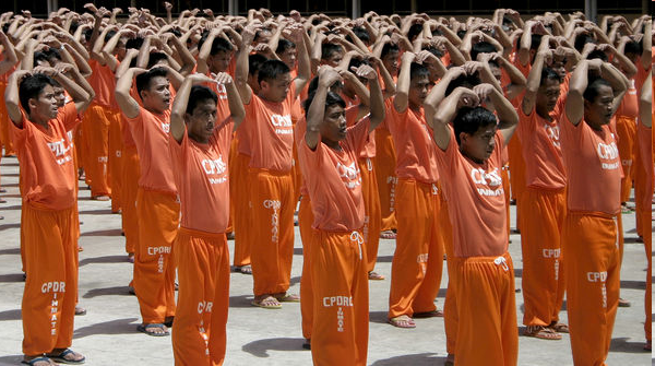 [michael_jackson_inmates[3].png]