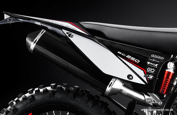 ec2504t3.jpg