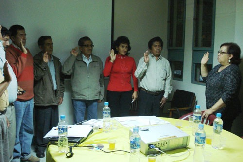 [mag. sonia arce realiza juramentación[7].jpg]