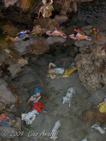 [CiaoAmalfiCoastBlogFountainPresepe47.jpg]