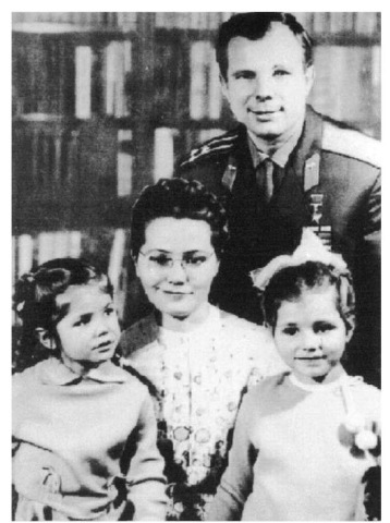  Yu.A. Gagarin and Mrs. V.U. Gagarin with their children.