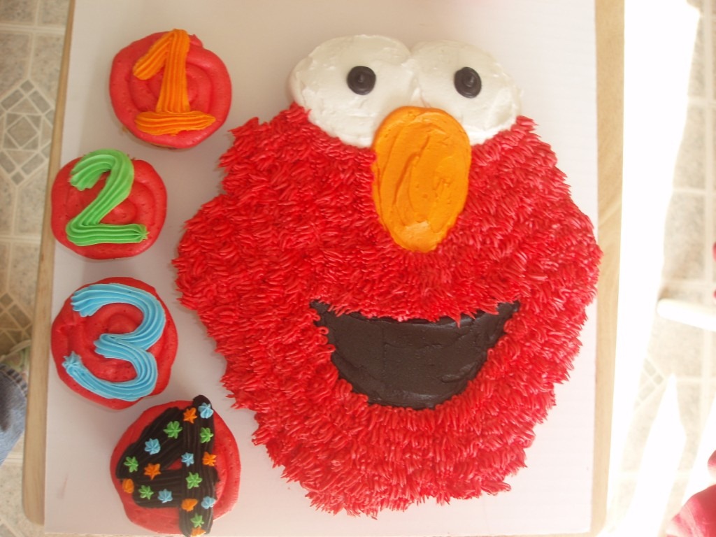 [cupcake-cake43.jpg]
