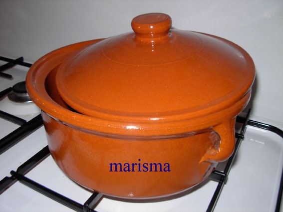 [patatas guisadas en barro,cazuela[3].jpg]