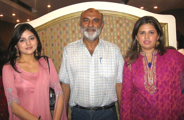 Sanam%20Baloch,%20Altaf%20Shaikh%20&%20Maheen%20Hisbani.jpg