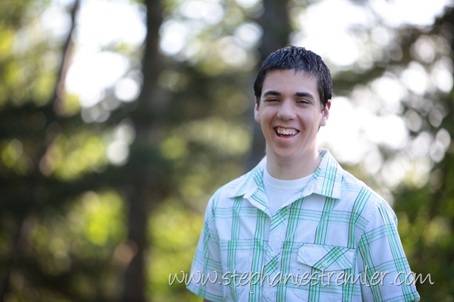 [BellinghamSeniorPhotographers5-11-10Anthony-104[2].jpg]