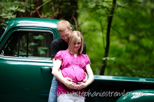 [LyndenMaternityPhotographerM6-9-10Ian&Kristen-107[2].jpg]