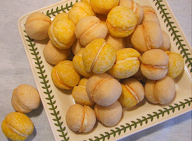 [LemonSugarSandwichCookies25.jpg]