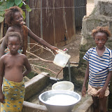  &ndash; Children of Freetown, SL June 10, 2007 (James Mansaray, photography)