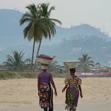  &ndash; Beach in Freetown (V Hicks, photographer, 2006)