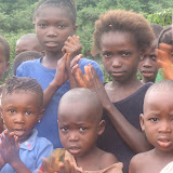  &ndash; Students Preparing to build their school. © NHA, J Mansaray 2007