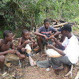  &ndash; James teaching the rosary to friends he has met along the way to Kabala. © 2007NHA photographs/JBM