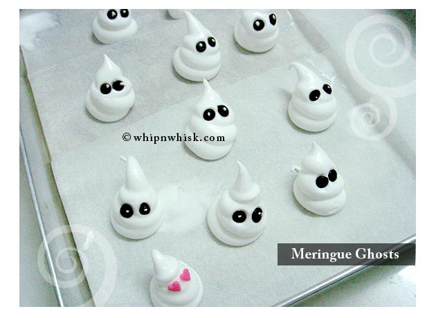 Sweet Little Meringue Ghosts Sweet Little Meringue Ghosts