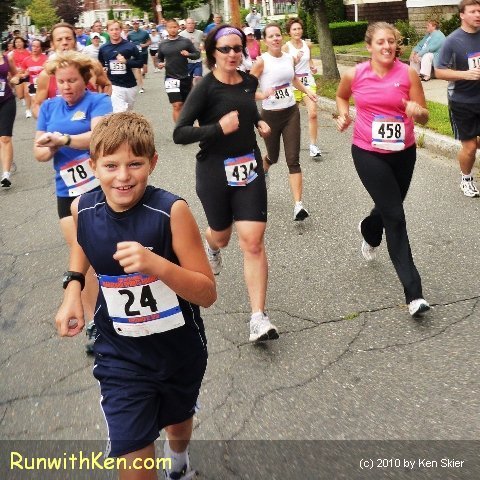 Runners at the 2010 Emarc 5K in Melrose, MA. (see more race photos at runwithKen.com)