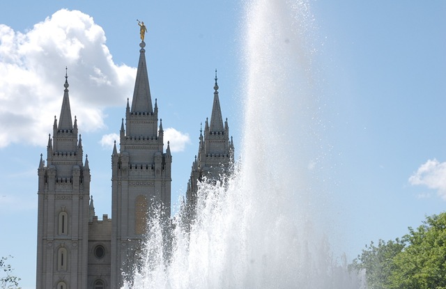 [sltemple712.jpg]