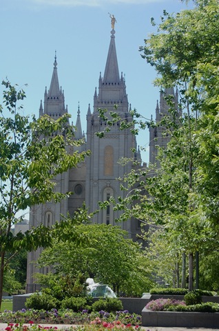 [sltemple882.jpg]