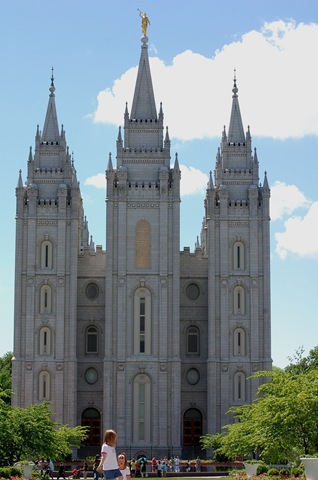 [sltemple452.jpg]